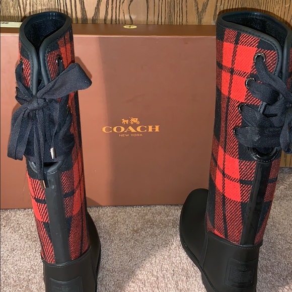 Coach boot size 10 - Picture 3 of 5